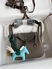 タグ付き未使用 美品 エルメス HERMES 布袋 保存袋 巾着 正規品59㎝ Yahoo!オークション -「エルメス 保存袋 巾着」の落札相場・落札価格