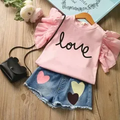 上下セットアップ Tシャツ デニムショートパンツ 韓国版子供用 デニムパンツ Tシャツ半袖2点セット 袖フリルショートパンツ セットアップ LoveロゴTシャツ＆ジーンズショートパンツ ハーフスリーブ 大人ガーリー スウィート キュート カジュアル ピンク