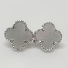 フレッド FRED ピアス フォース10 ダイヤモンド AU750 - メルカリ