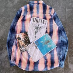 【Remake】NIRVANA ニルヴァーナ Kurt Cobain カートコバーン チェック柄 再構築 ドッキング ボロ加工 オーバーサイズ リメイクシャツ ネルシャツ 長袖シャツ ネイビー系 バンT グランジロック パンク アナーキー No.5