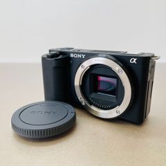 美品　SONY VLOGCAM ZV-E10 ボディのみ  シャッター回数558枚　ボディキャップ欠品　C2588　60サイズ発送