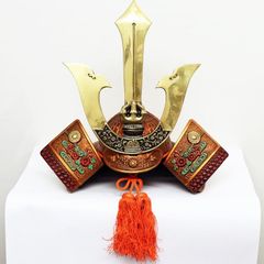 純銀製 兜 金銀工芸家 伝統工芸士 関武比古 兜4号 (剣付) - メルカリ