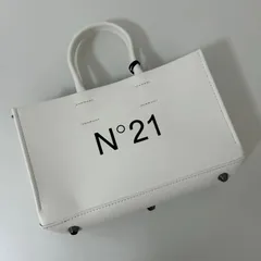 N°21 ヌメロ ヴェントゥーノ ハンドバッグ【ホワイト】