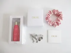 美品 クリスチャンディオール Dior ノベルティ タッセルチャーム