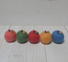 羊毛フェルト  カラフルりんご  5色セット