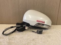 トヨタ プリウス ZVW30　左ドアミラーカメラ付き 1827