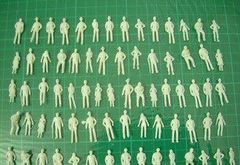 Preiser プライザー　歩く人　フィギュア　84体セット Preiser プライザー 歩く人 フィギュア 84体セット - メルカリ