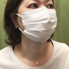 キュービックジルコニア　ネックレス（カラー：ゴールド）