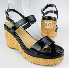 CHANEL・シャネル★レディース パテントレザー メタルココマーク付き ウェッジソール サンダル（38 1/2）