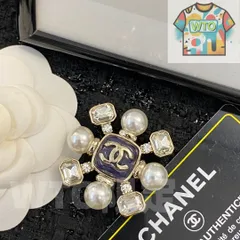 【今日特価】CHANEL シャネル 22 年 高級ハンドメイド ブローチ?