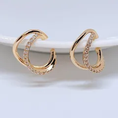 【新品】イヤーカフ ゴールド キラキラ ラインストーン ノンホール ピアス風 両耳用 アクセサリー