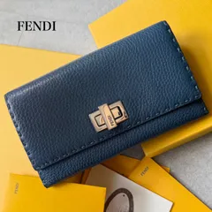 2025年最新】フェンディ 財布 ピーカブーの人気アイテム - メルカリ