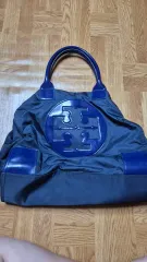 Tory Burch(トリーバーチ) ネイビー