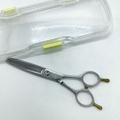 中古シザー専門店SisRmaシザマ - メルカリShops 中古シザー専門店SisRmaシザマ - メルカリShops