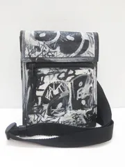 BALENCIAGA バレンシアガ 655982 エクスプローラー グラフィティ スモールポーチ