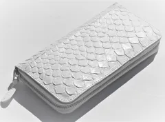 《送料無料＆税込価格》《新品未使用》《数量限定》《特別価格》RED CROW -レッドクロウ-！本パイソンレザー！蛇革！ホワイトマット加工！ダイヤ型！大判ウロコ模様！金運アップ！男女兼用！ラウンドファスナーロングウォレット　1671P　WH