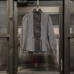 ＠　NARACAMICIE ナラカミーチェ　スタンドカラー　ピンタック　ストライプ　モノクロ　シャツ　長袖　黒　フリル　お呼ばれ　デート　オフィスカジュアル　食事会