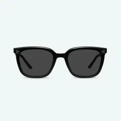 2025年最新】GENTLE MONSTER サングラスの人気アイテム - メルカリ