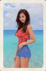 【中古】コレクションカード(女性) TWICE/ツウィ/裏面白/2nd Special Album CD「Summer Nights」初回購入特典フォトカードセット(B Ver.)