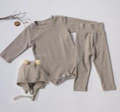 【新品】3点セット　ロンパース＋パンツ+帽子　韓国子供