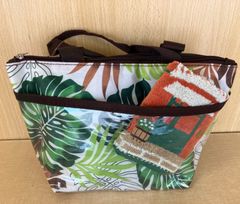 【新品】保冷温バッグ　ランチバッグ　グリーン