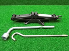 [K8766] スペーシア MK32S 車載工具 ジャッキ レンチ 19mm