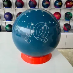 ★ボウリング★ストーム★ IQツアーA.I. ★15ポンド★中古★美品★元箱有★ ☆ボウリング☆ストーム☆ IQツアーAI☆15ポンド☆中古☆元箱