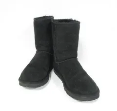 [送料込み] ★冬物売り切り★UGG 5825 アグ クラシックショートブーツ レディース ムートン ブラック  23cm ［759-331-1000_1115］