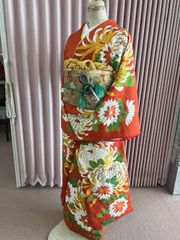 貸衣装処分品　振袖本振袖　オレンジ　大菊　 流れ模様 アレンジ 成人式 フルセット