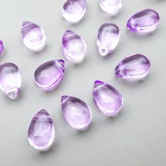 ＊40粒＊ ガラスビーズ ティアドロップ ミディアムパープル 横穴 クレオ 9x6mm bz279