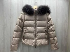 2025年最新】duvetica ダウンジャケット ファーの人気アイテム - メルカリ