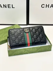 Gucci，新しい財布、財布、銀行カードバッグ、オリジナルの頭の皮の押し花は一流です[本日特価|新品未使用品]