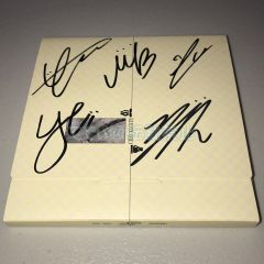 ITZY 直筆サイン「GOLD」スチール写真5枚 gAk6xzfSACp5iJySyN8GSK.jpg@jpg
