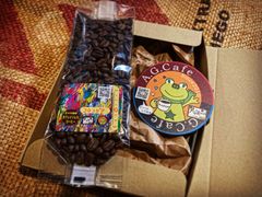 【カフェインレスコーヒー/デカフェ/豆の状態or粉の状態or生豆】自家焙煎珈琲/コロンビア（シティロースト）100g×1【送料無料】八ヶ岳珈琲 日々の珈琲