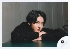 【中古】生写真(ジャニーズ) 美 少年/金指一世/横型・バストアップ/「少年たち あの空を見上げて」グッズオフショット/公式生写真