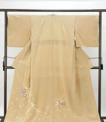 加賀友禅 小林喜代美 落款入 色留袖 一つ紋 染め紋 鏡裏文 さが美扱い 正絹 色留袖 加賀友禅 女性着物 | 通販・人気ランキング - 価格.com