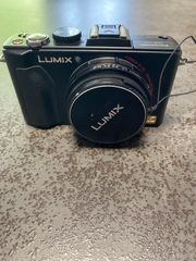 パナソニック Panasonic LUMIX DMC-LX5（ブラック）
