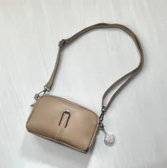 ショルダーバッグ　小型　ブラック　ベージュ　スマホポシェット 　牛革 本革 横型 斜めがけ スマホショルダー