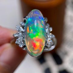 pt900 幻想的な遊色 天然メキシコ産 ウォーターオパール 8.4ct ダイヤモンド 0.57ct リング 指輪｜鑑別書付き