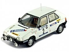 IXO Peugeot 106 Xsi #42 1993 ミニカー - メルカリ