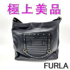 美品 FURLA フルラ トートバッグ A4収納 通勤 通学 サメ レザー 黒 