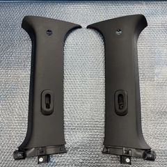 ハイエース200系 新車外し ダークプライム2 純正 Dピラーガーニッシュ 新車外し 送料込 即決 ハイエース 200系 5型/6型 ナロー 標準
