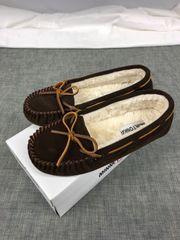 N YT24013101 ミネトンカ cally Ⅱ