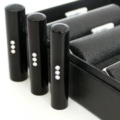 印鑑 3本セット 結婚 成人 祝い 女性 男性 夫婦 実印 銀行印 認印 セット 専用 ギフトボックス 箱 ラインストーン 芯持ち 黒水牛 はんこ アタリ付き 10.5mm 12mm 13.5mm 黒色 牛革もみ 印鑑ケース ケース付き 朱肉付き 旧字 特殊文