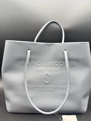 【マークジェイコブス】【MARC JACOBS】エンボスロゴ トートバッグ レザー グレー A4収納可 000-0010