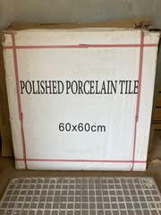 POLISHED PORCELAIN TILE 600×600