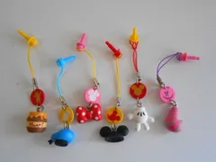 ♯Iwa19HZディズニーマスコットストラップイヤホンジャック付6種