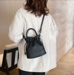2way 巾着 ショルダーバッグ ハンドバッグ 黒 ブラック ミニサイズ 