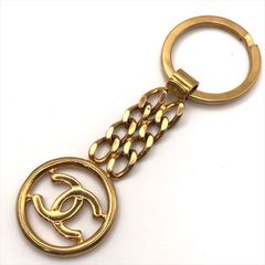 【JERRY】CHANEL キーホルダー 話題の行列 CHANEL（キーホルダー）のフリマアイテム一覧 小物