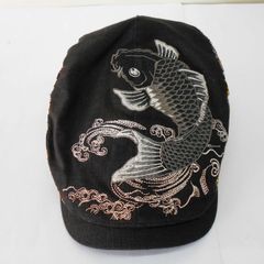 和柄　鯉刺繍　ハンチング帽子　黒　Japanese pattern embroidery hunting cap